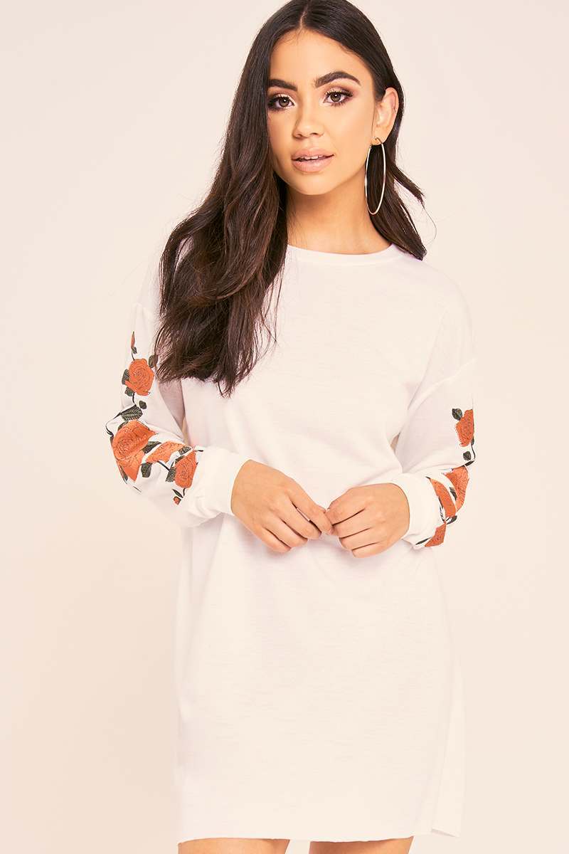 BINKY WHITE FLORAL EMBROIDERED OVERSIZED SWEATER DRESS 