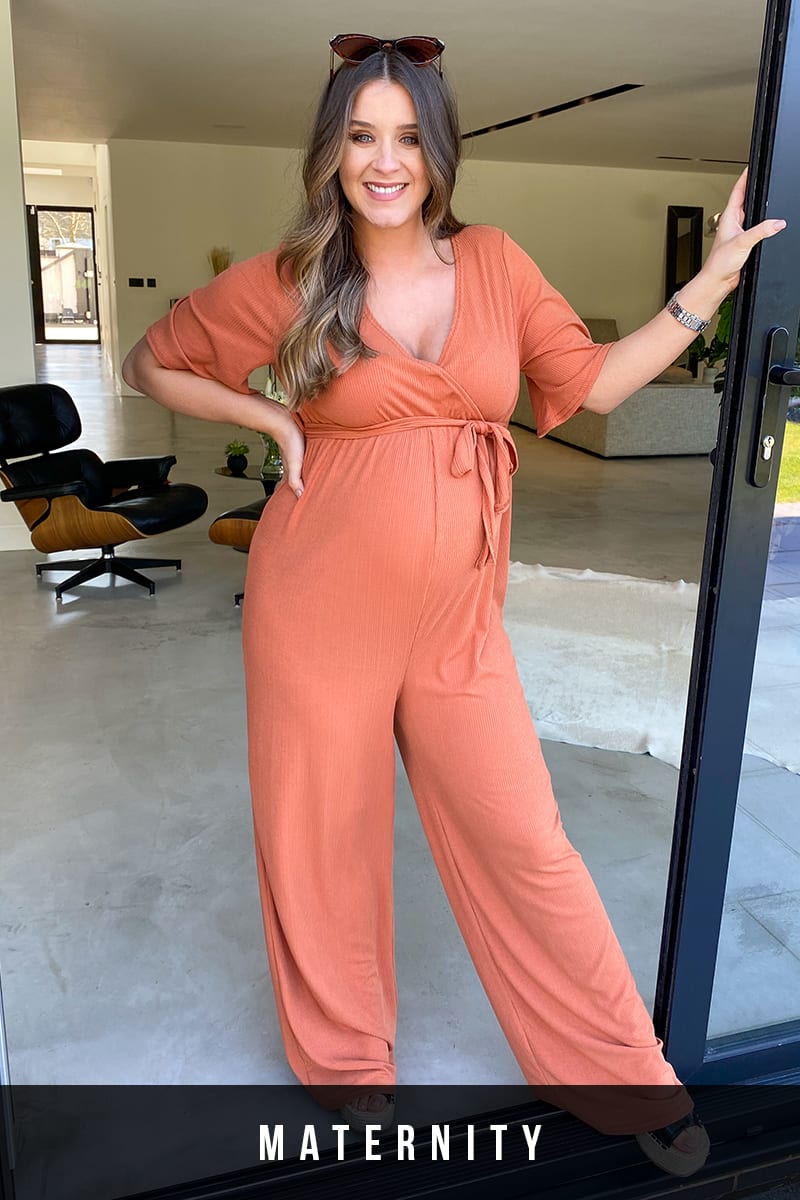 Amazon.com: Maternity Jumpsuit, One Piece Jumpsuit Black For Women Summer  Rompers Juniors 2023 Plus Size Women's Casual V Neck Short Sleeve Zipper  Overalls With Pockets Wide Long Jumpsuits Off (S, Light Purple) :