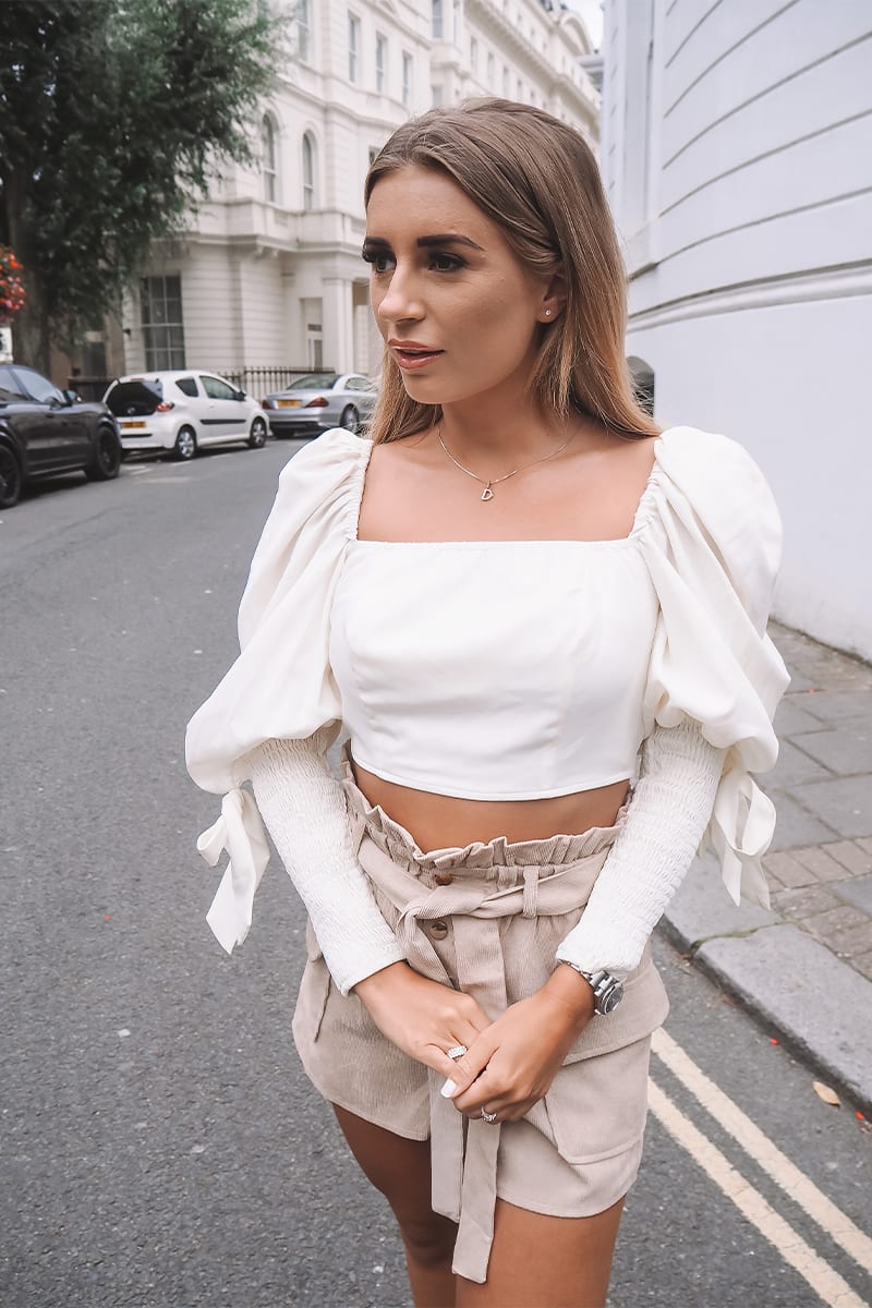 WHITE EXAGGERATED PUFF SLEEVE CROP TOP