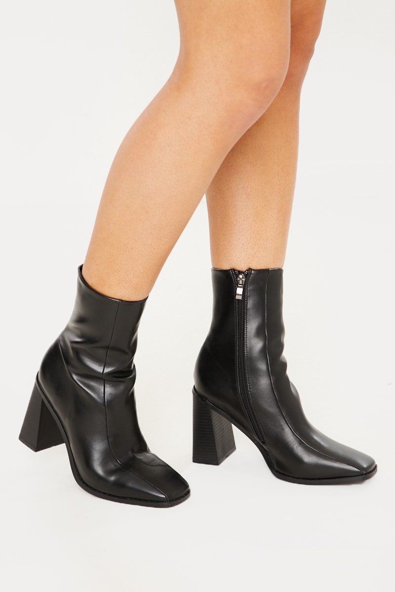 BLACK PU SQUARE HEEL & TOE ANKLE BOOTS