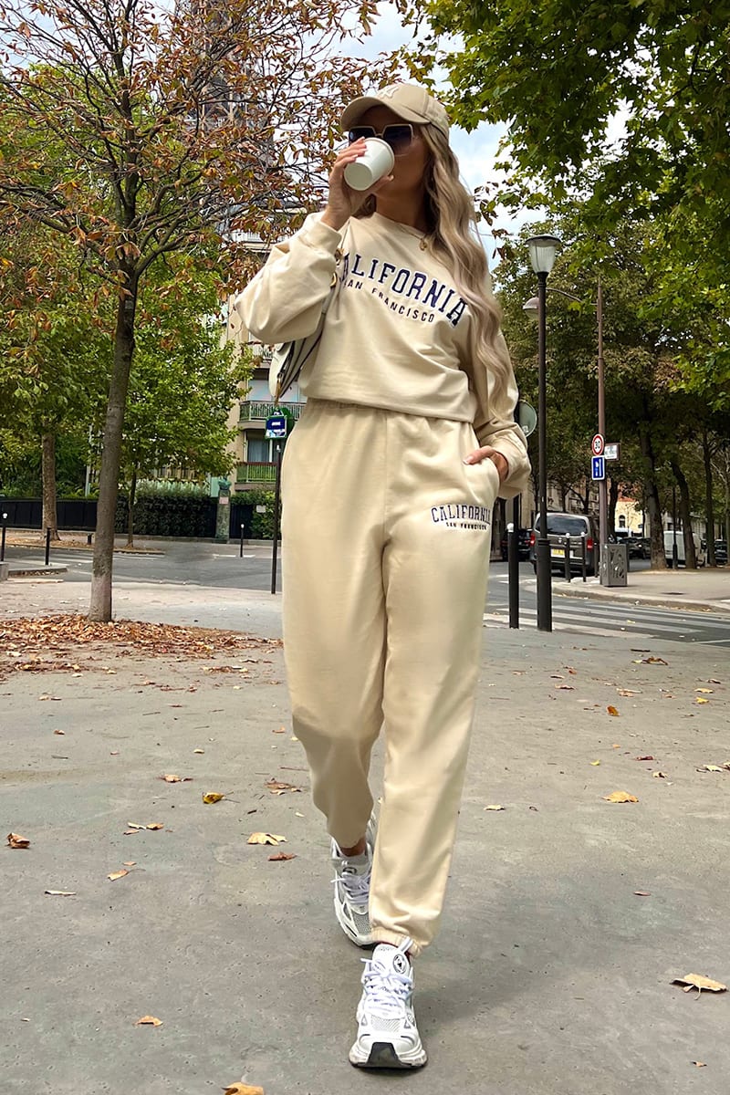 PERRIE SIAN CREAM CALIFORNIA EMBROIDERED SLOGAN OVERSIZED SWEATER